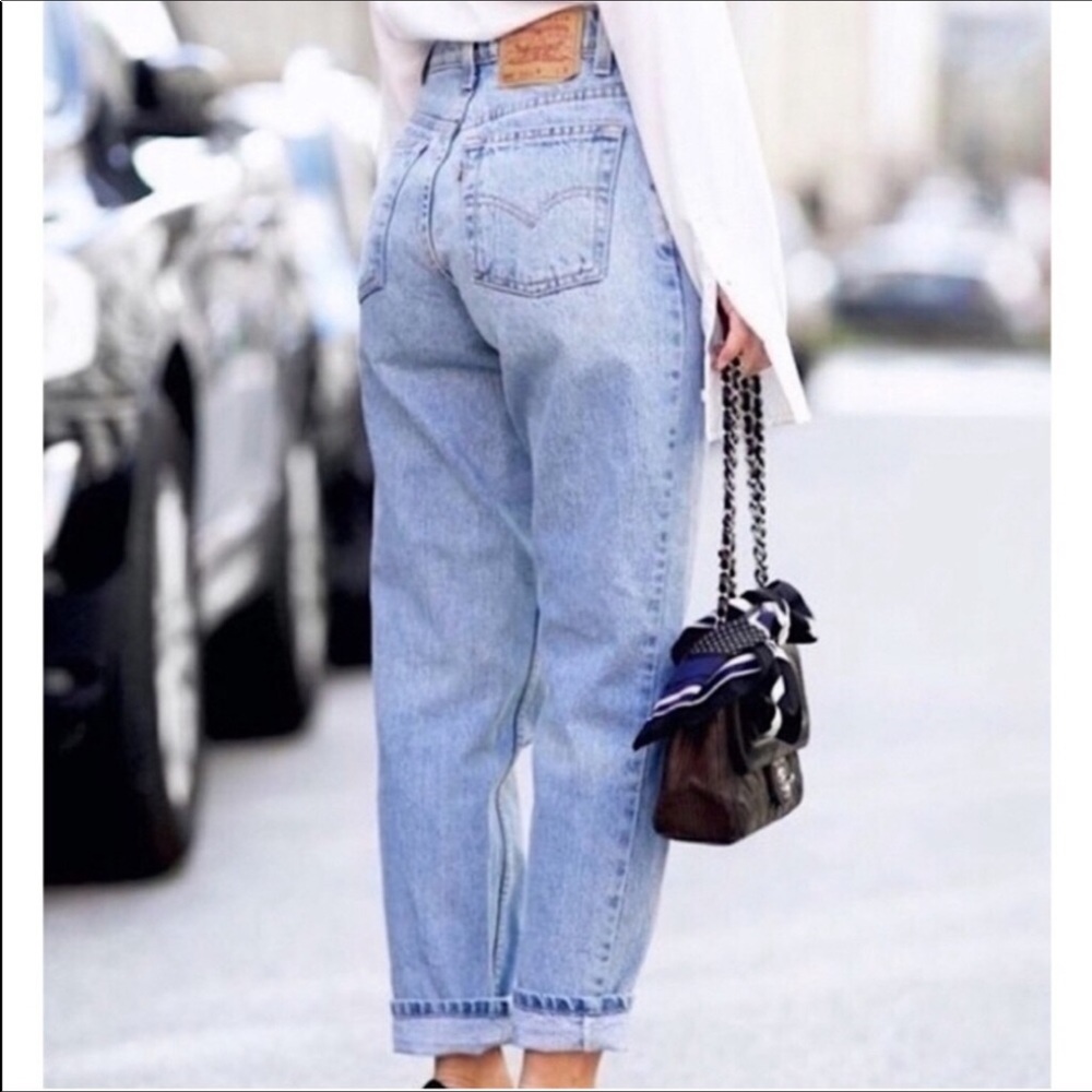 Super Cool Vintage Levi’s 560 Tapered Leg Jean❣️